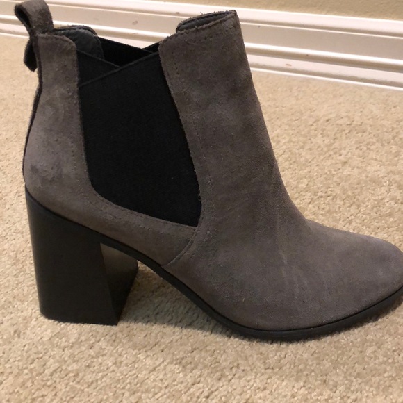 BP. Grey Suede Booties, size women’s 8 - Picture 3 of 7